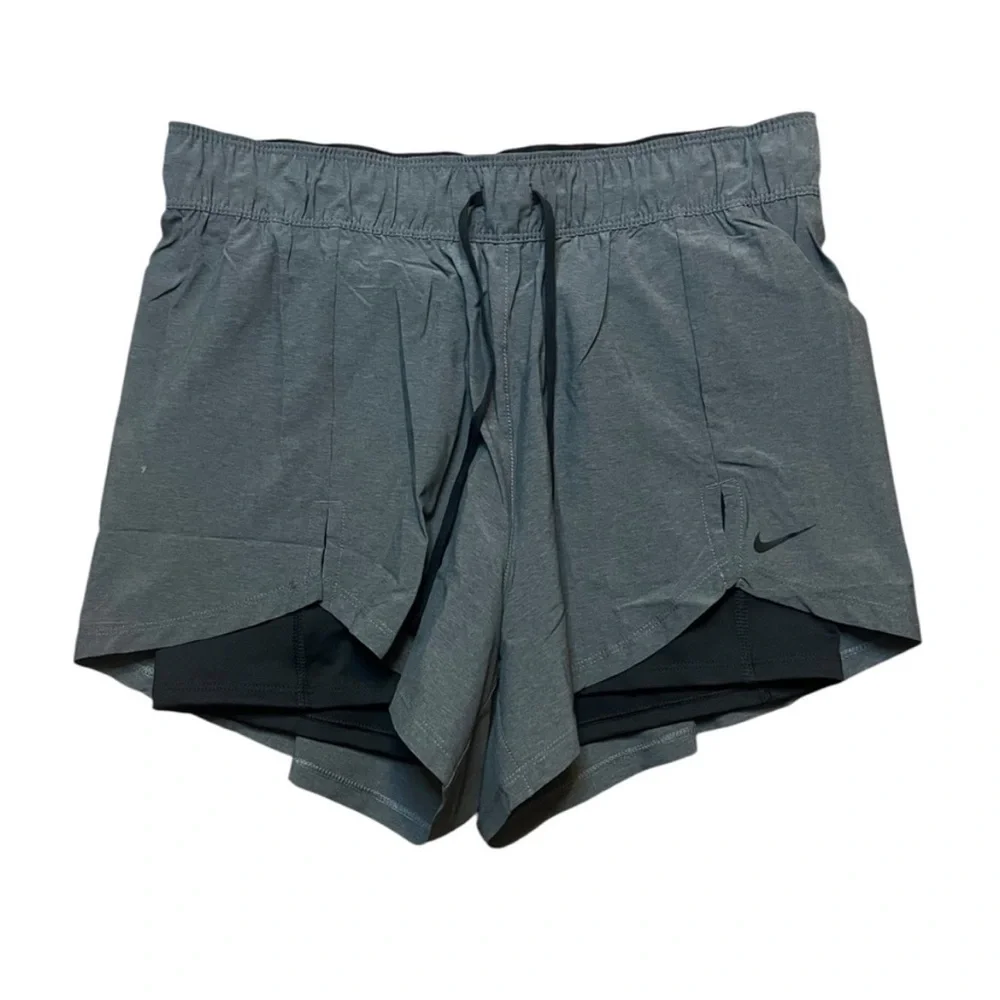 NWT Nike Women's Flex Essential 2 in1 Running Shorts Size Medium DA0453